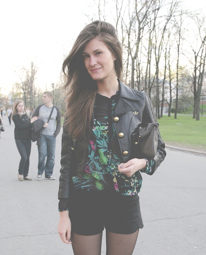 Оля Бесхлебнова, Москва