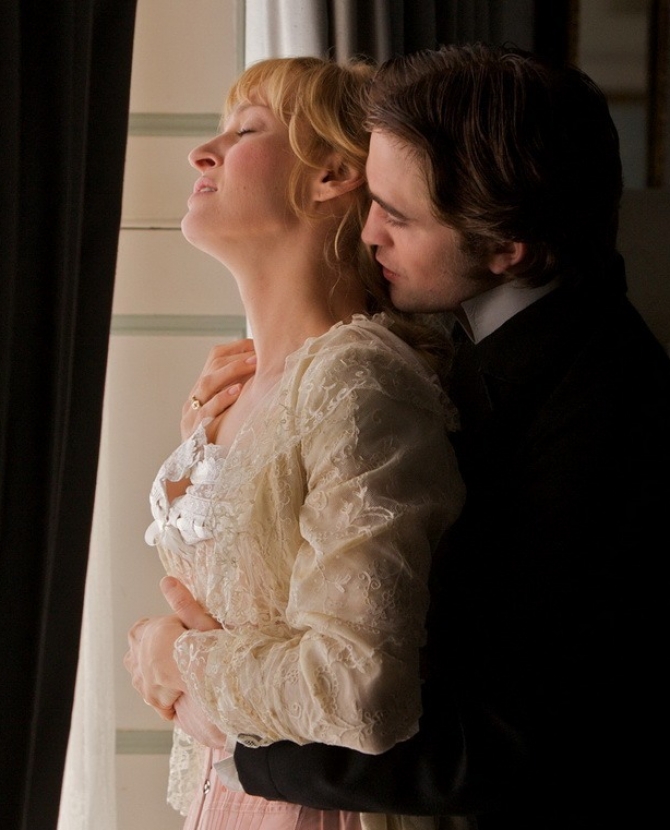 Вышел трейлер к к/ф \"Милый друг\"