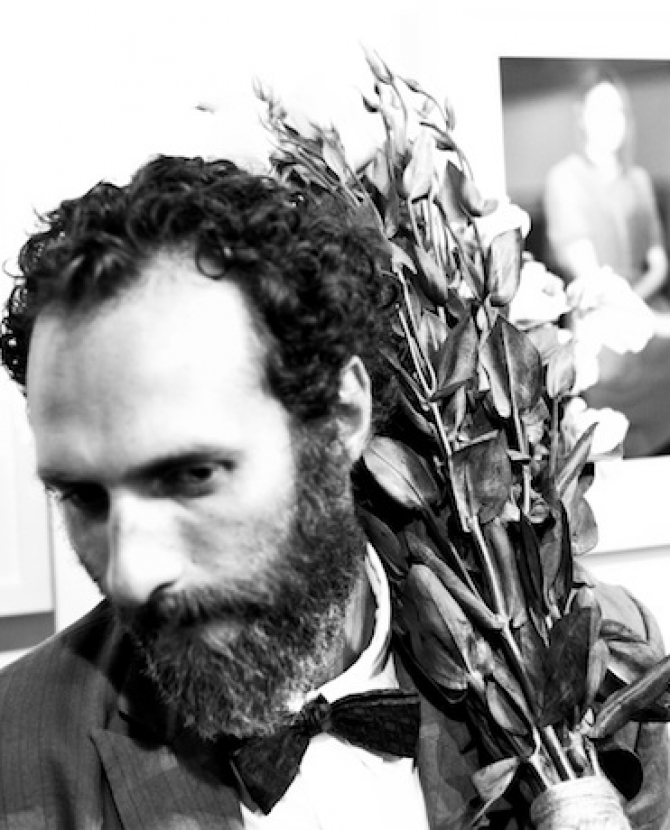 Открытие выставки Ивана Пустовалова \"Цветы\"