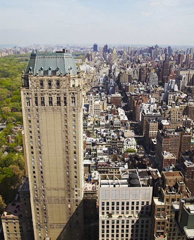 Мирослава Дума побывала в офисе Эсте Лаудер на Манхэттене