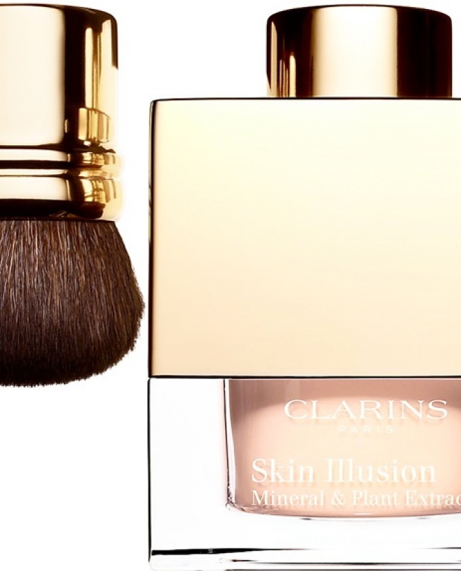 Новая минеральная пудра от Clarins