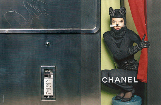 Кошечка Фрея в Chanel осень-зима 2011