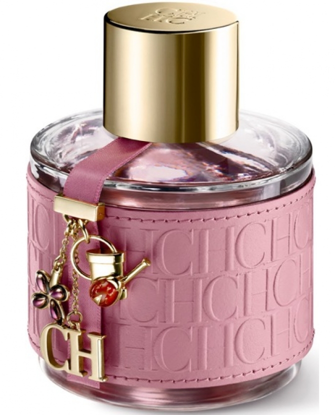 Благотворительный аромат от Carolina Herrera