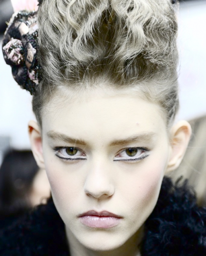 \"Мария Стюарт\" на показе Chanel Metier d'Arts