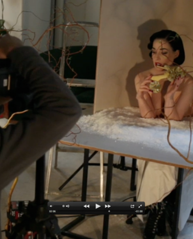 Фильм в честь книги Christian Louboutin