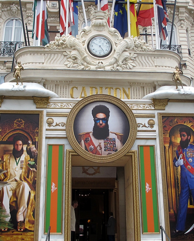 \"Диктатор\" в Каннах