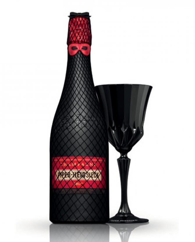 Шампанское от Jean Paul Gaultier