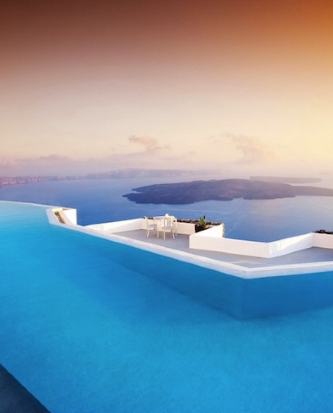 Белоснежный отель на Эгейском море