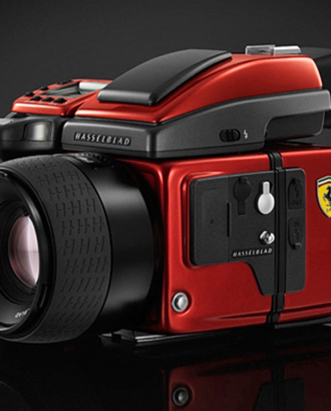 Фотоаппарат Ferrari Edition Hasselblad
