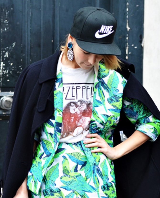 Неделя моды в Париже. Streetstyle. Часть 2