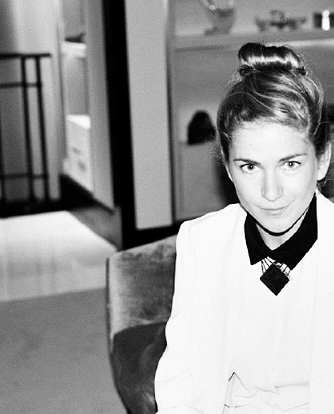 Интервью Buro 24/7: Клер Дистенфельд