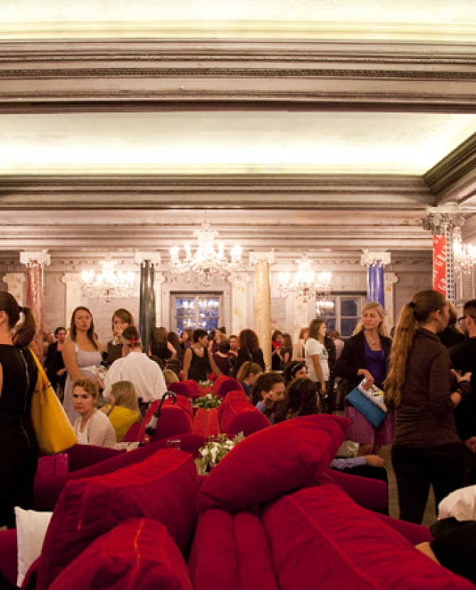 Вечер в стиле 60-х от журнала Grazia