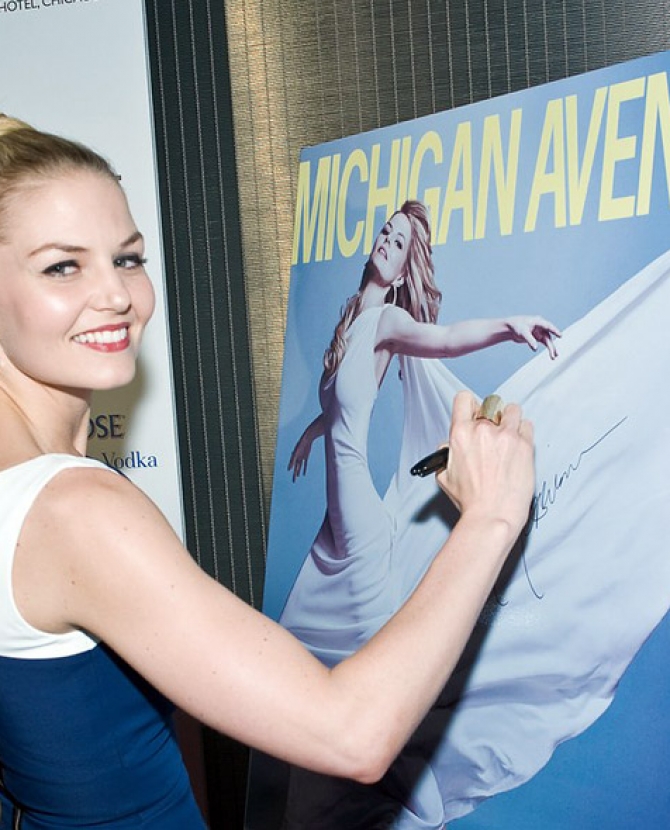 Look of the Day: Дженнифер Моррисон