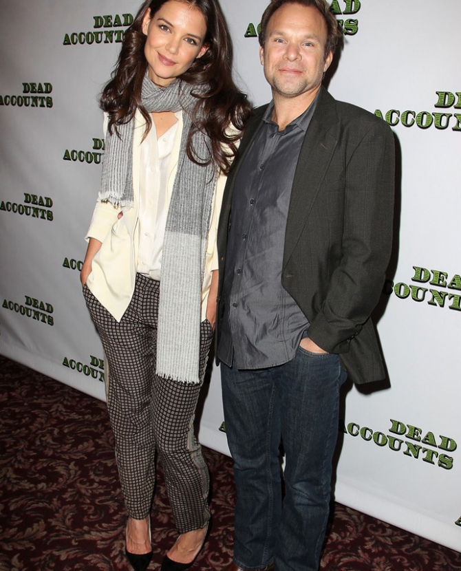 Кэти Холмс вернулась на Бродвей