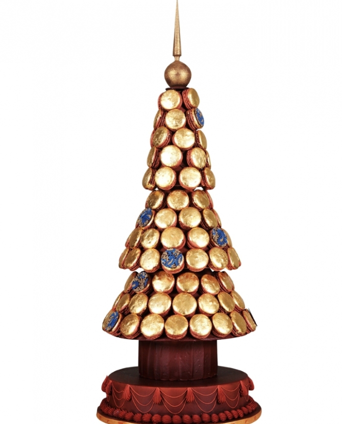 Ель из макарунов Ladurée