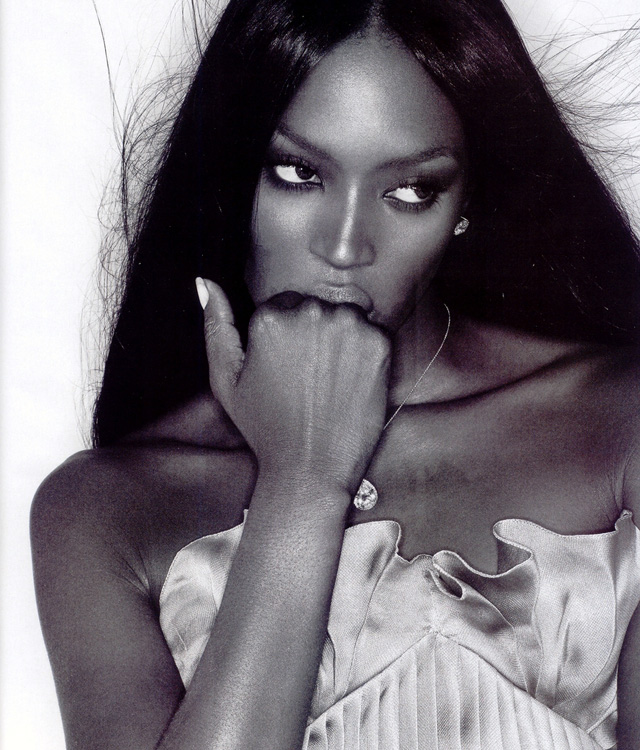 Очередной скандал с Наоми Кэмпбелл  