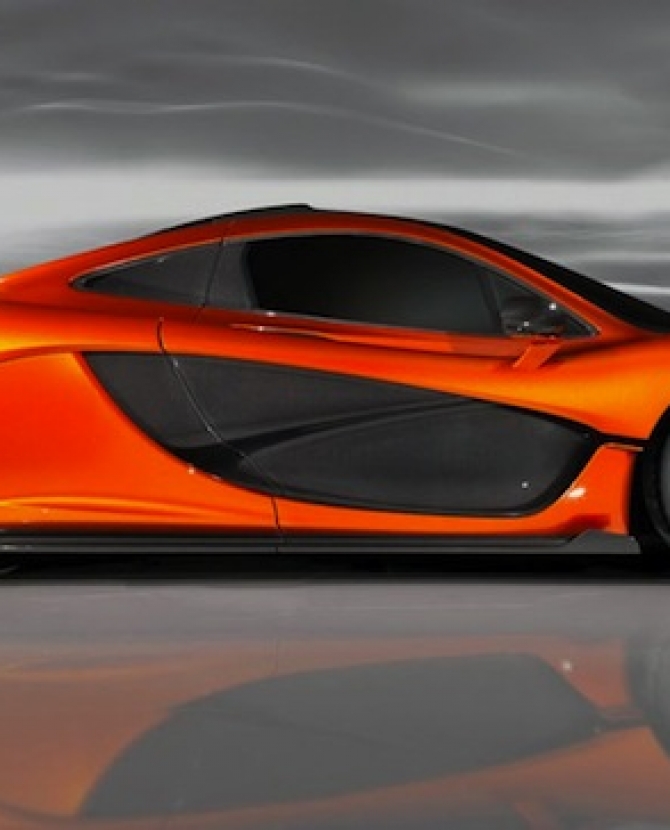 Спорткар McLaren P1