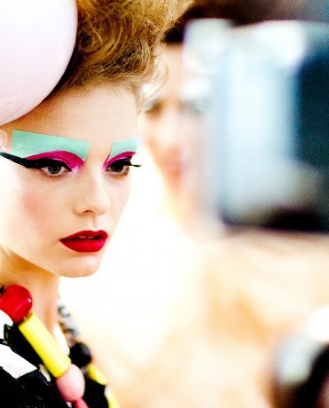 Бесплатный макияж от Dior