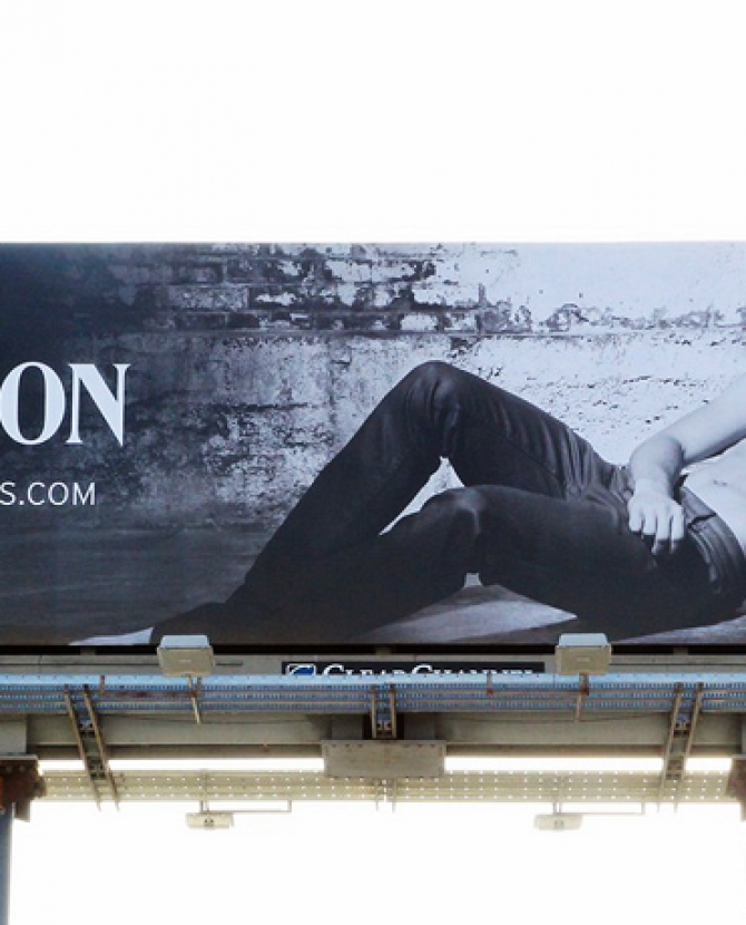 Сын Арнольда Шварценеггера подался в модели