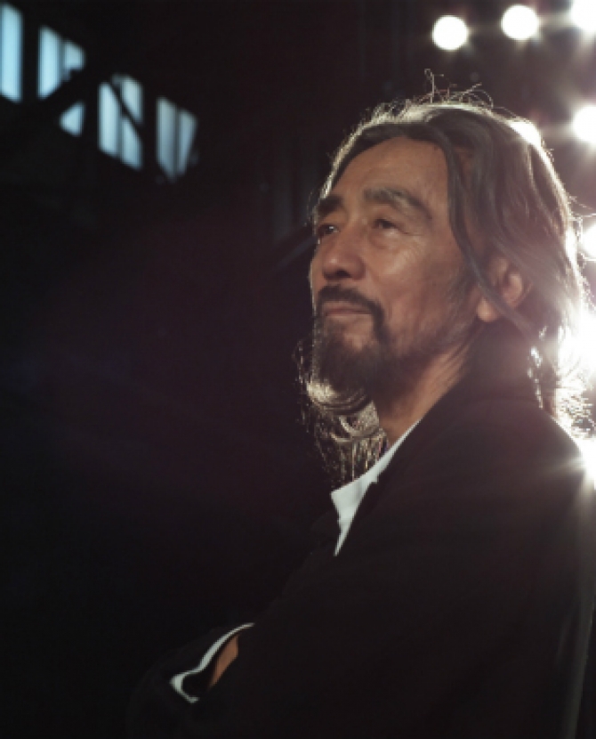 Йоджи Ямамото снимает фильм