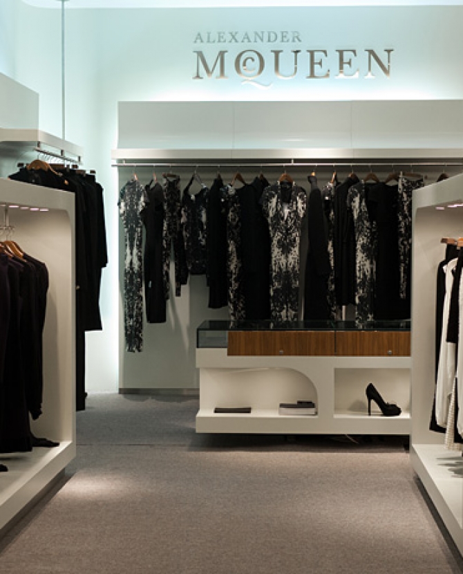 Коктейль Alexander McQueen for TSUM