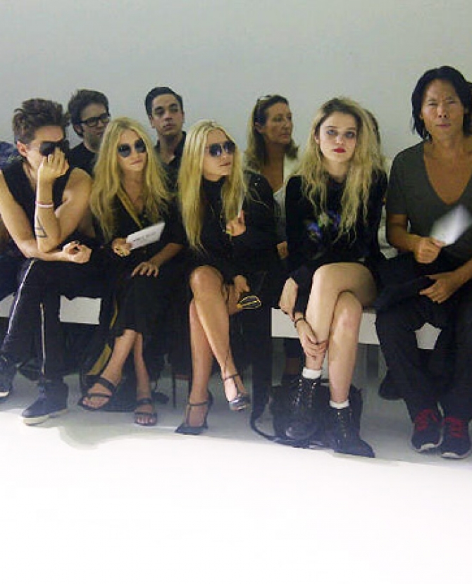 Неделя моды в Париже. Kanye West