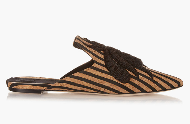 Sanayi 313<p><a target=\"_blank\" href=\"http://www.matchesfashion.com/intl/products/Sanayi-313-Ragno-bee-embroidered-cork-slipper-shoes-1049298\">matchesfashion.com</a></p>