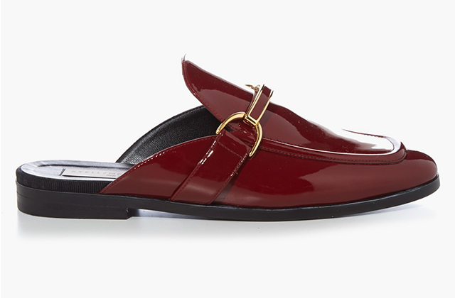 Stella McCartney<p><a target=\"_blank\" href=\"http://www.matchesfashion.com/intl/products/Stella-McCartney-Holzer-slip-on-loafers--1052383\">matchesfashion.com</a></p>