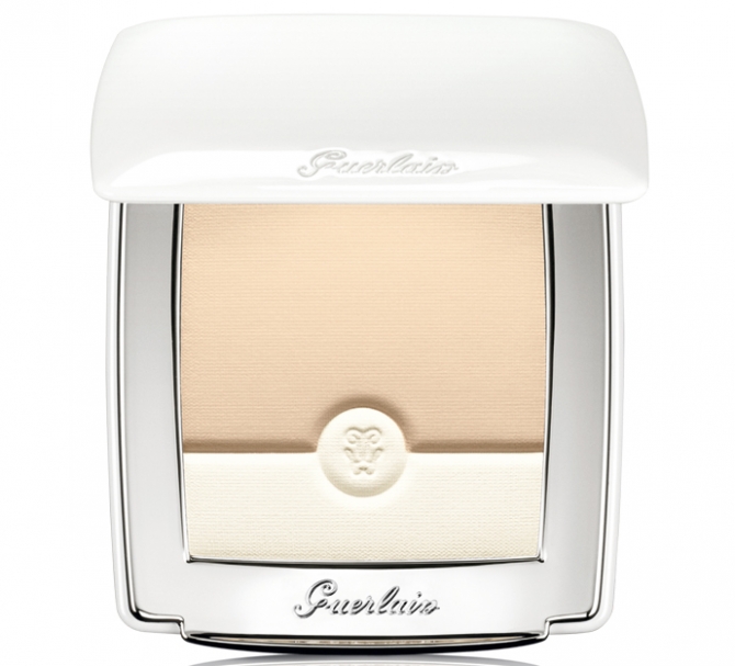 BLANC DE PERLE FOND DE TEINT COMPACT