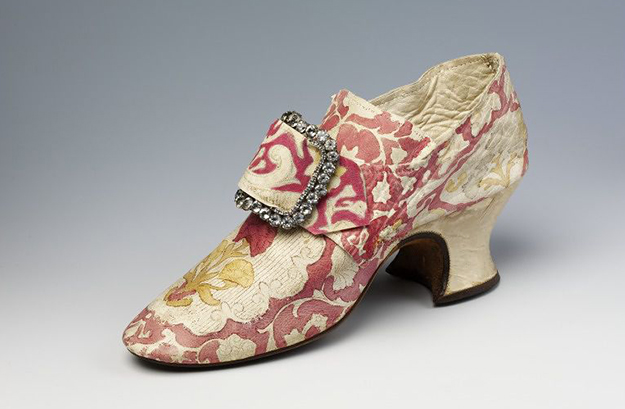 Обувь XVIII века