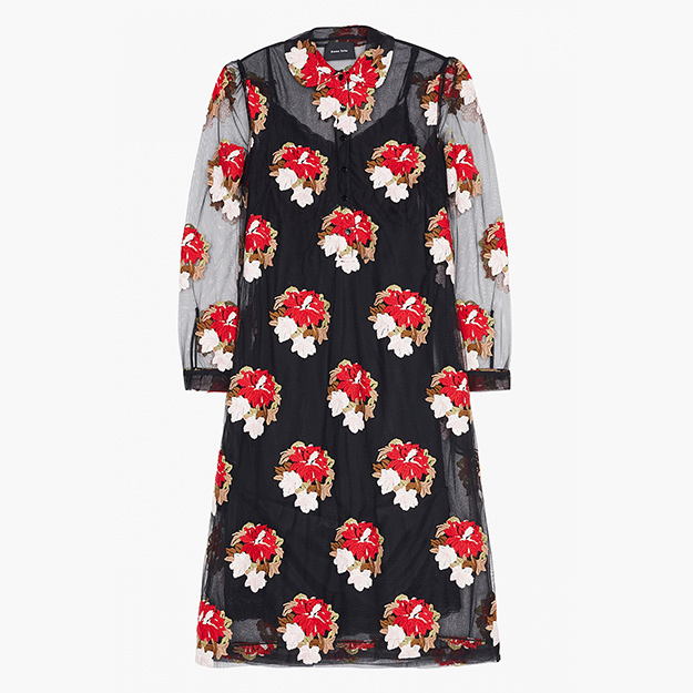 Платье с цветочным принтом Simone Rocha, km20.ru, 58 300 руб. (194 600 руб.)