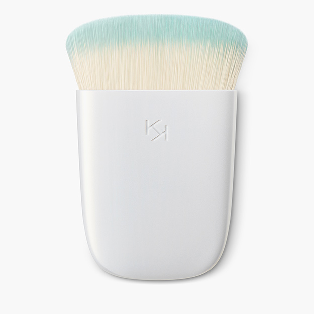 3in1 Kabuki Brush, 1450 руб.