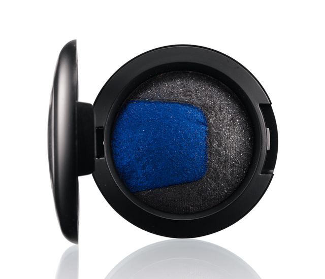 M.A.C Divine Night Mineralize Eye Shadow, оттенок Tonight's Temptation