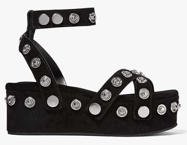 Alexander Wang<p><a target=\"_blank\" href=\"https://www.net-a-porter.com/ua/en/product/677396/alexander_wang/sandrah-studded-suede-platform-sandals\">net-a-porter.com</a></p>