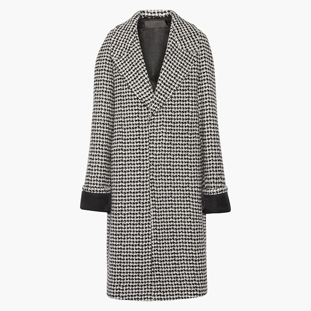 Шерстяное пальто Haider Ackermann, net-a-porter. com, 82 151 руб. (136 910 руб.)