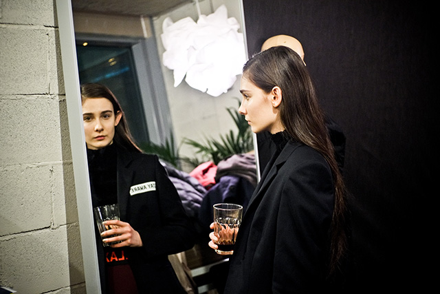 Бэкстейдж ZDDZ