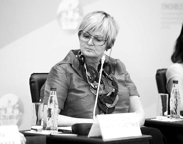 Принцесса Глория фон Турн-и-Таксис