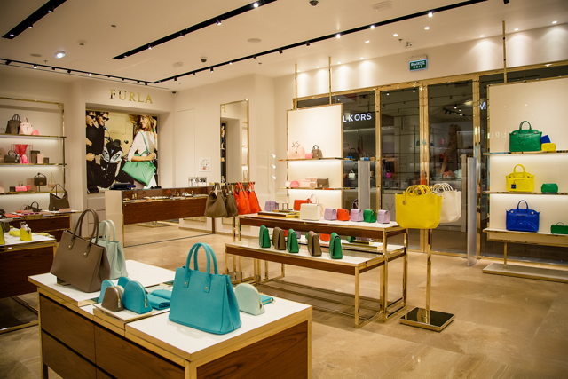 Бутик Furla в торгово-развлекательном комплексе «Атриум», Москва