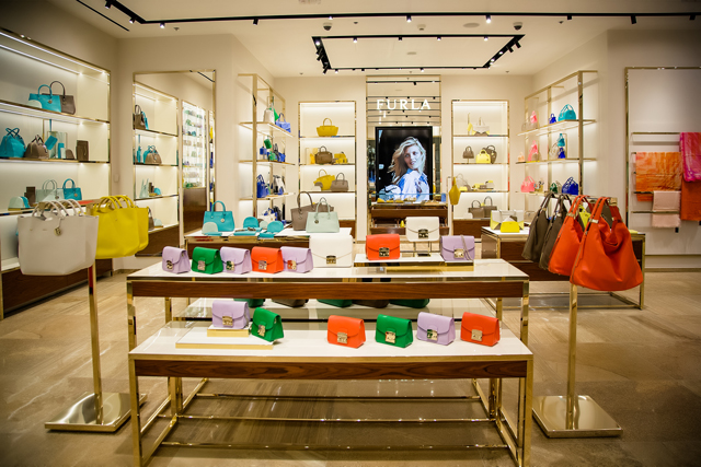 Бутик Furla в торгово-развлекательном комплексе «Атриум», Москва