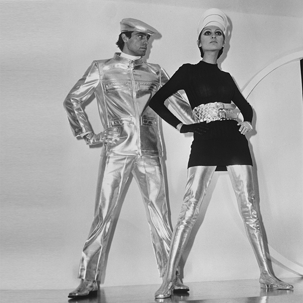 Модели в костюмах от Пьера Кардена, 1968. Фото: Keystone/Hulton Archive/Getty Images
