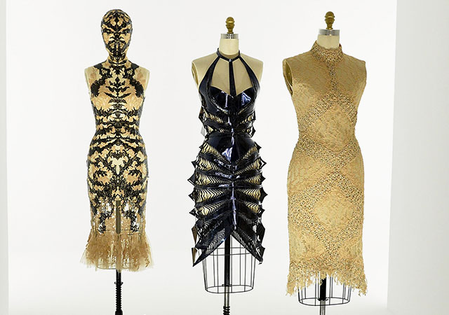 Экспозиция выставки «Manus x Machina: Мода в эпоху технологии»