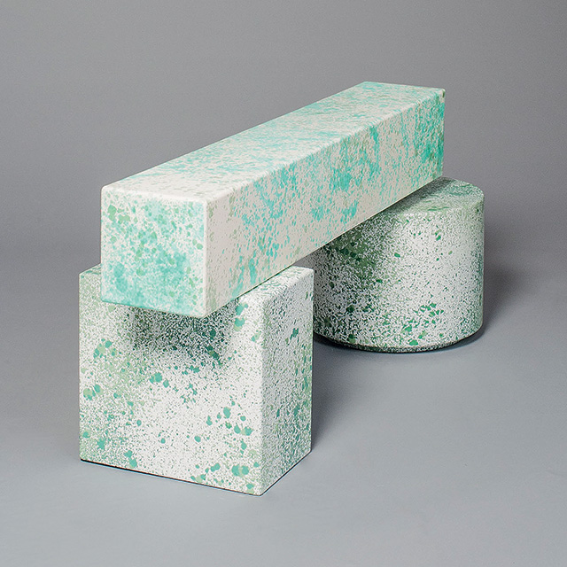 Стол, колл. Never Too  Much, диз. С. Куен и   Л. Капуто, Salon 94