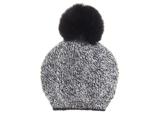 Moncler, 130 евро (MyTheresa.com)