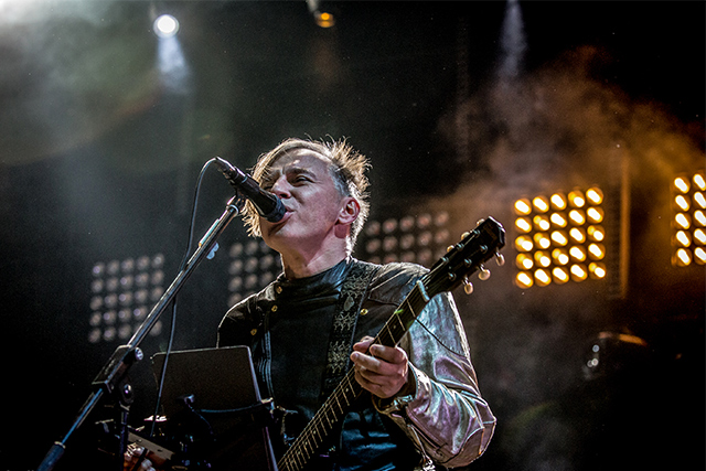 Выступление группы «Мумий Тролль»