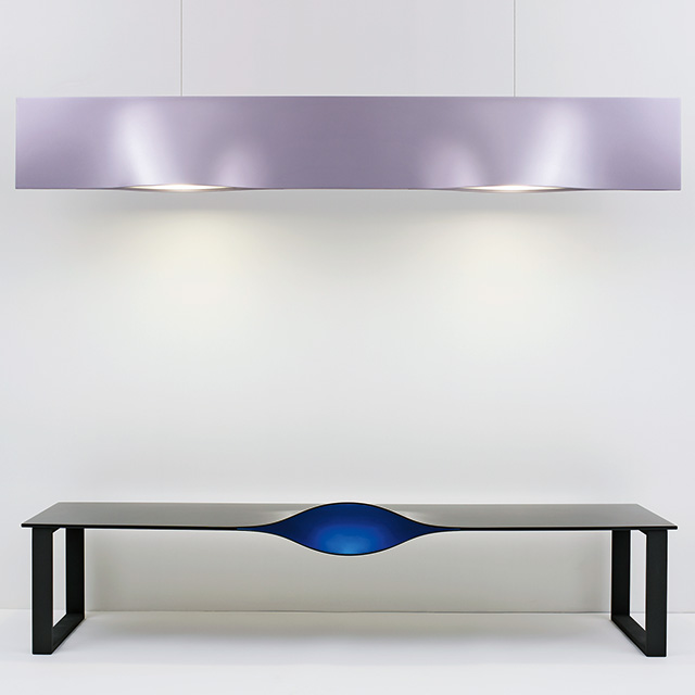 Cтол, диз.  Studio Cogitech. Карбон, сталь, лак. Galerie BSL