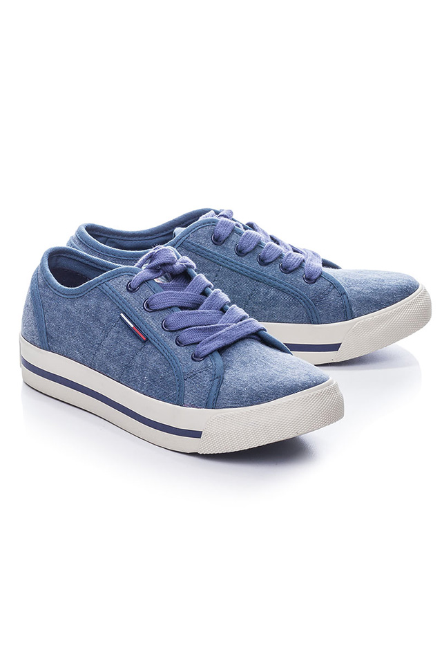 Tommy Hilfiger, 4700