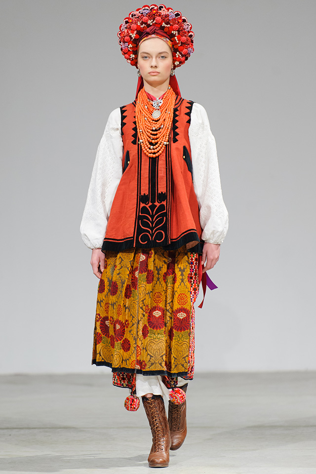 модельеры украины. украинская национальная прическа. современная русская одежда. пустовит коллекция одежды. лилия пустовит дизайнер.