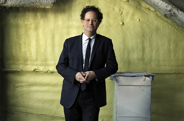 Адам Ди Вайнберг