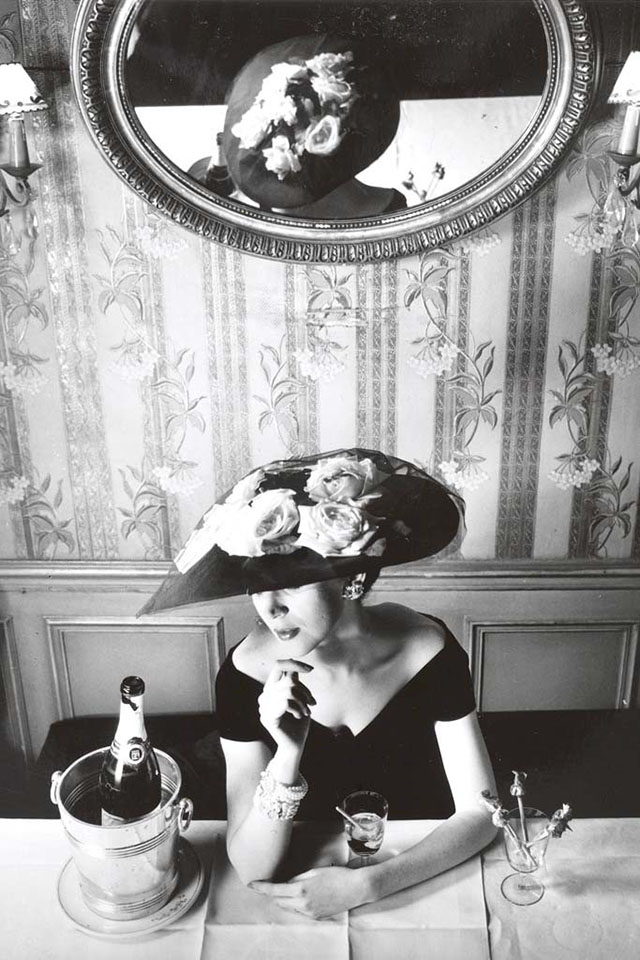 Hat from the Raout silhouette, Spring–Summer 1956 Haute Couture collection, Flèche line
