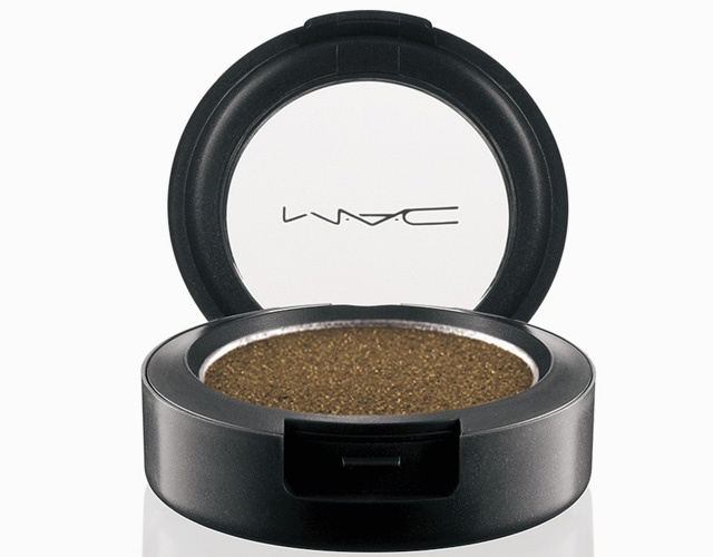 MAC Pressed Pigment in Damson